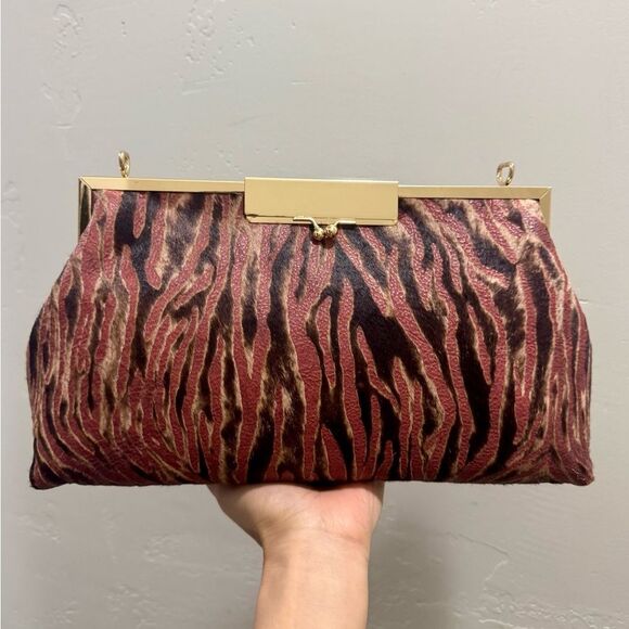 Tiger Stripes Hair-on Cowhide Handmade Unique Folding Kisslock Handbag/Multi Use - Picture 3 of 16
